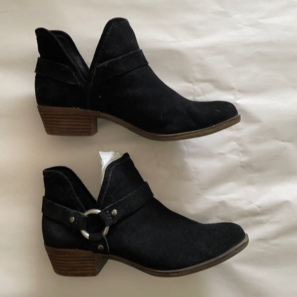 Lucky Brand Booties size 7.5